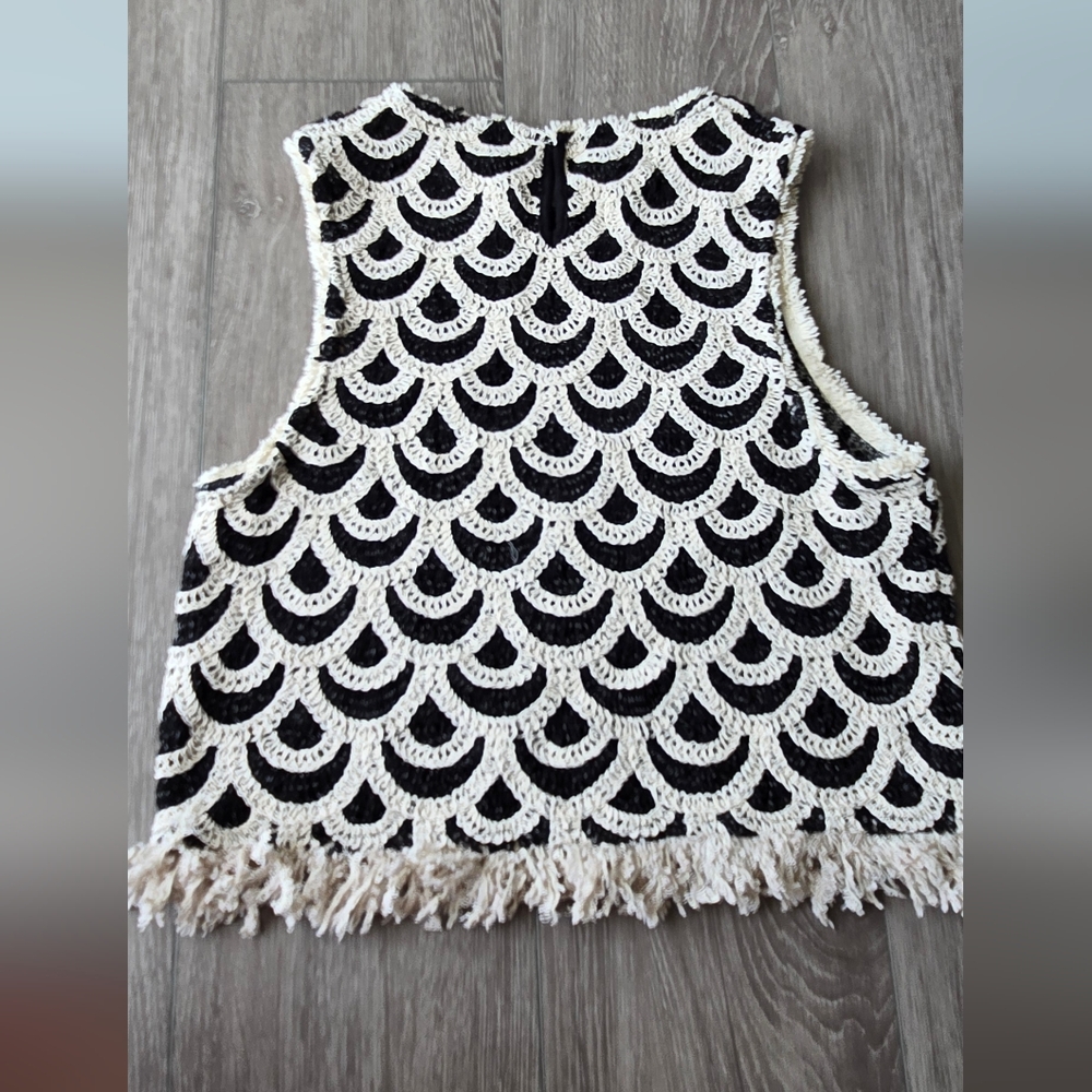 Crochet Fringe Tank Top - Black & Cream - Picture 13 of 14